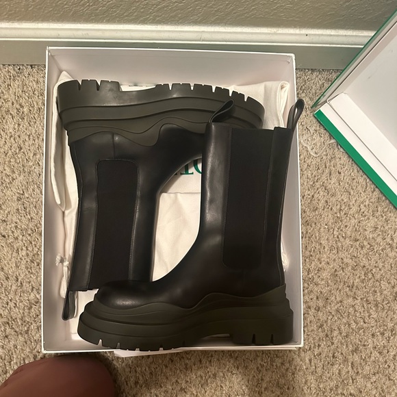 Bottega Veneta - Picture 6 of 11